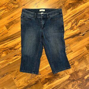Womens Christopher Banks Capri Jeans Size 6